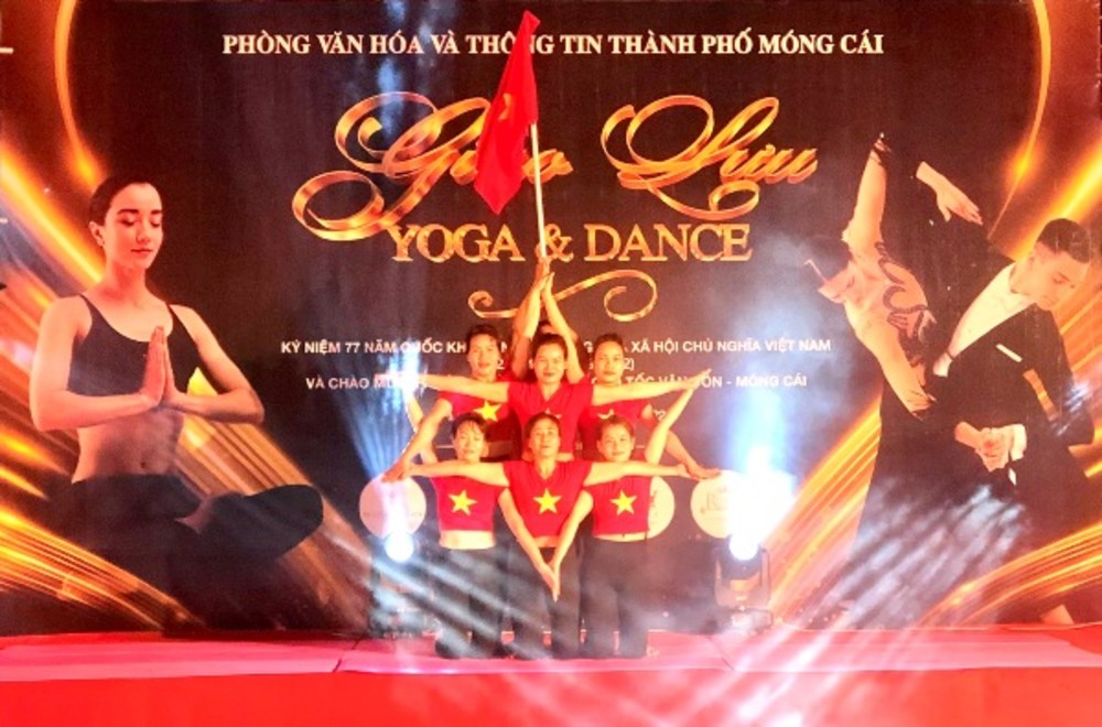 004d6111_1000_anh-ddieenj-giao-luu-dance_1000